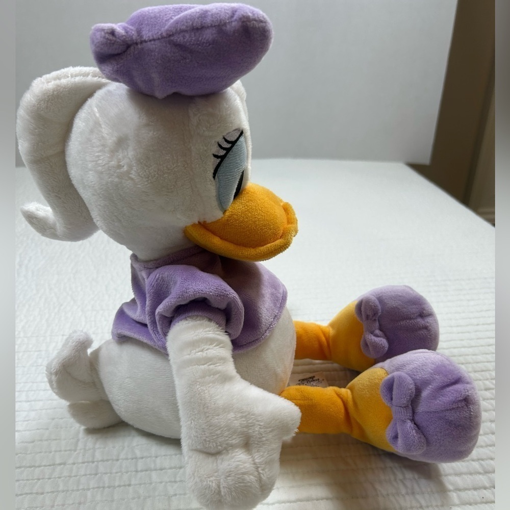 Disney Plush Daisy Duck. #Disney #Disney Plushie #Daisy Duck - Picture 4 of 11